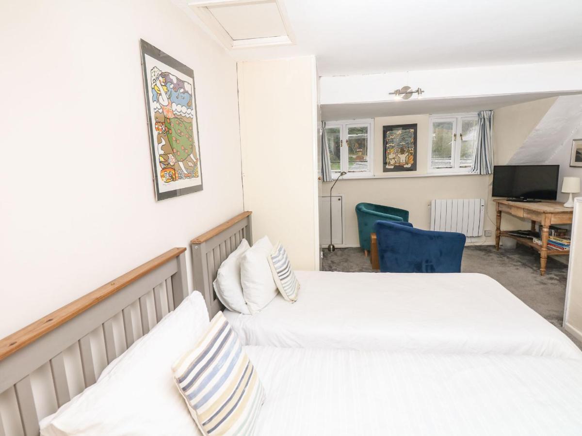 Quarry Cottage Flushing Экстерьер фото